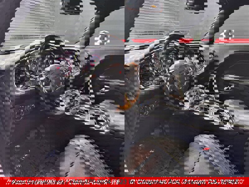 Used 2015 Dodge Challenger SXT Plus w/ Technology Group RWD image 12