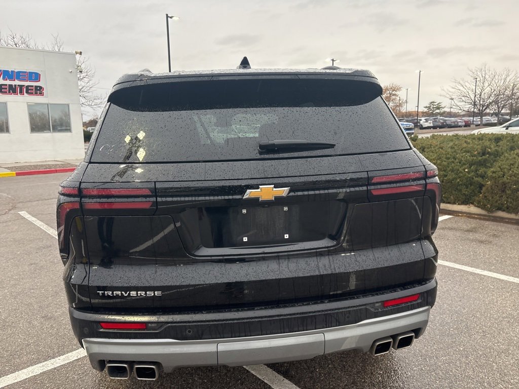 Certified 2025 Chevrolet Traverse LT image 5
