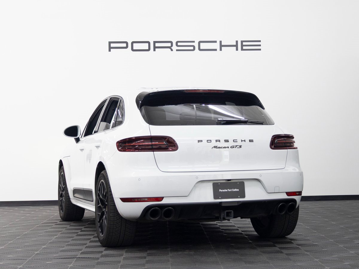 Certified 2017 Porsche Macan GTS image 3