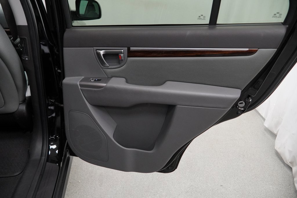 Used 2012 Hyundai Santa Fe GLS image 45