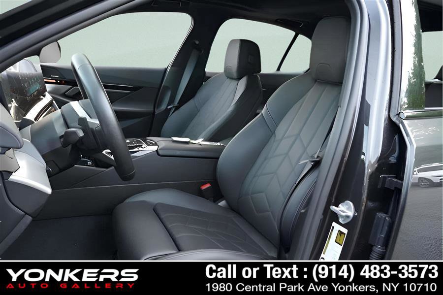 Used 2024 BMW 530i xDrive image 50