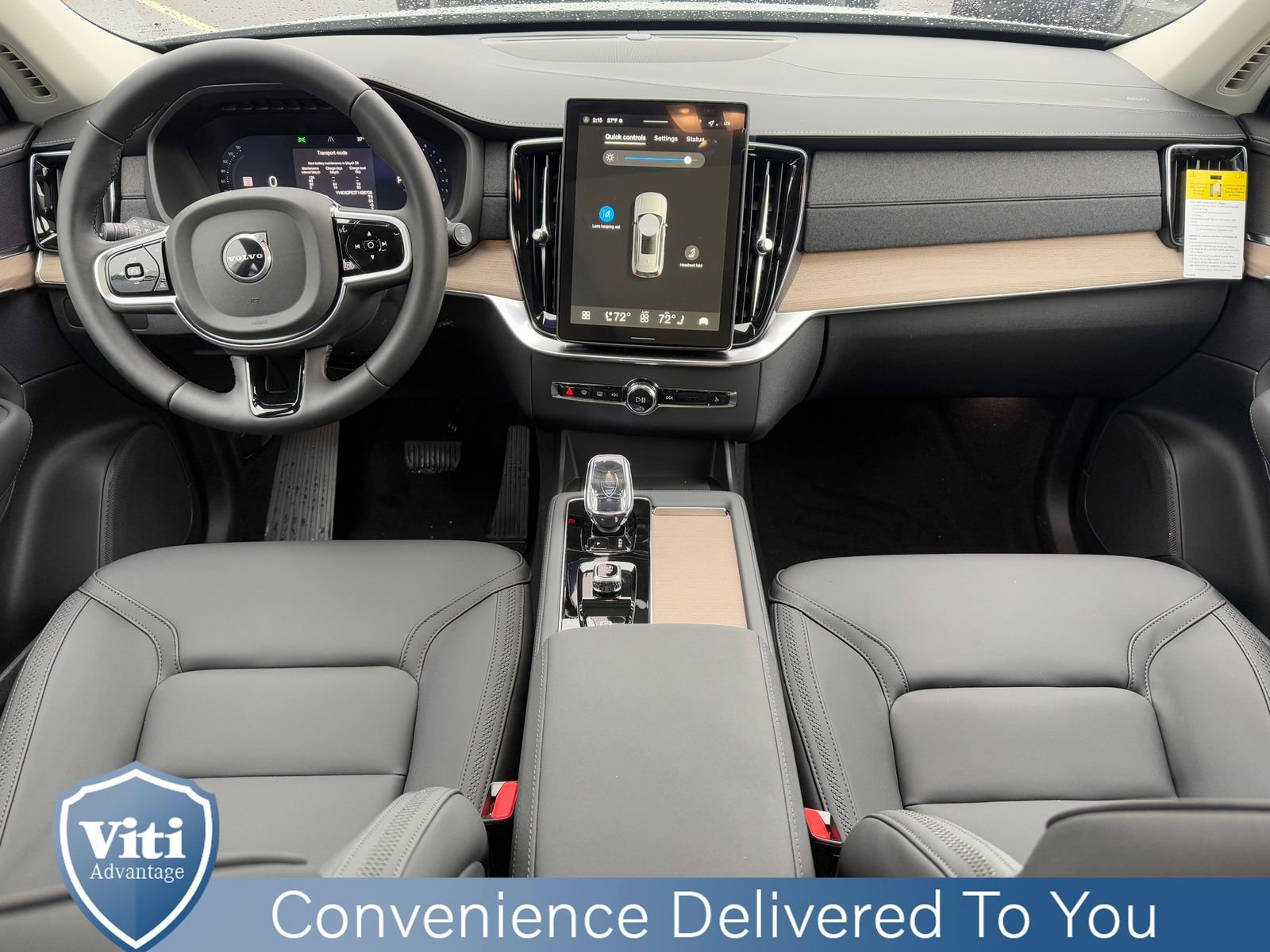 New 2026 Volvo XC90 B6 Plus w/ Protection Package image 2