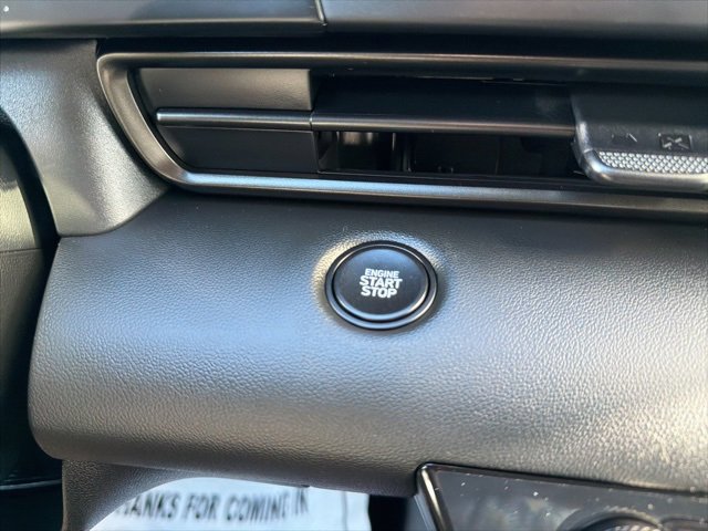 Certified 2025 Hyundai Elantra Sport image 26