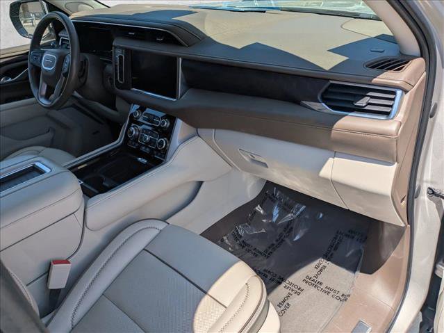 Used 2023 GMC Yukon XL Denali AWD/4WD image 20