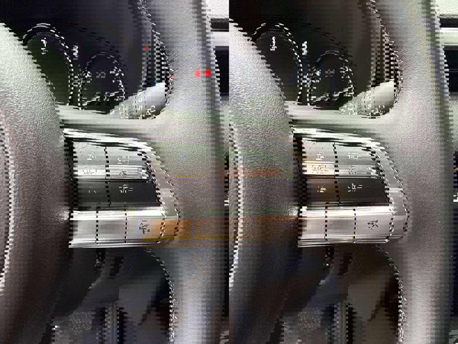 Certified 2025 MAZDA CX-50 AWD 2.5 S w/ Premium Package image 29