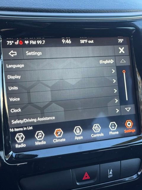 Used 2022 Jeep Cherokee Limited image 39