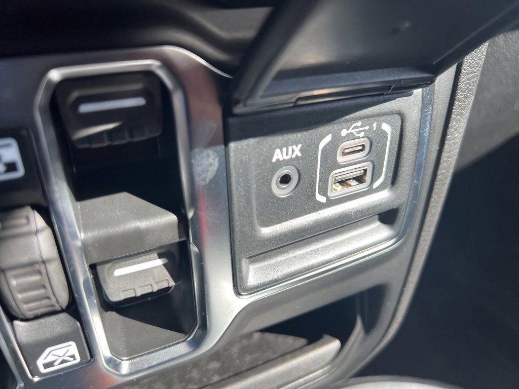 New 2025 Jeep Wrangler Unlimited Sport AWD/4WD image 28