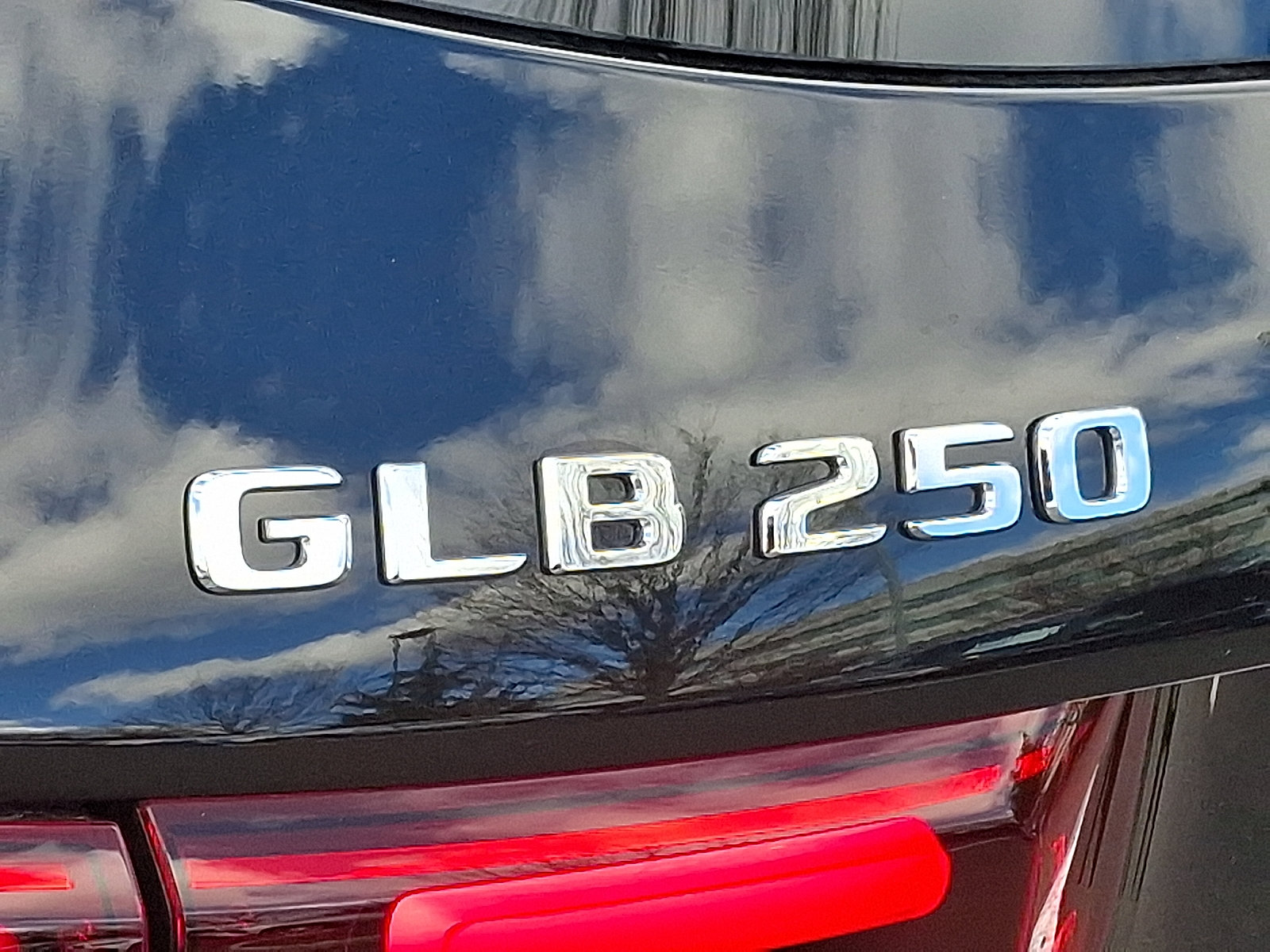 New 2026 Mercedes-Benz GLB 250 4MATIC image 22