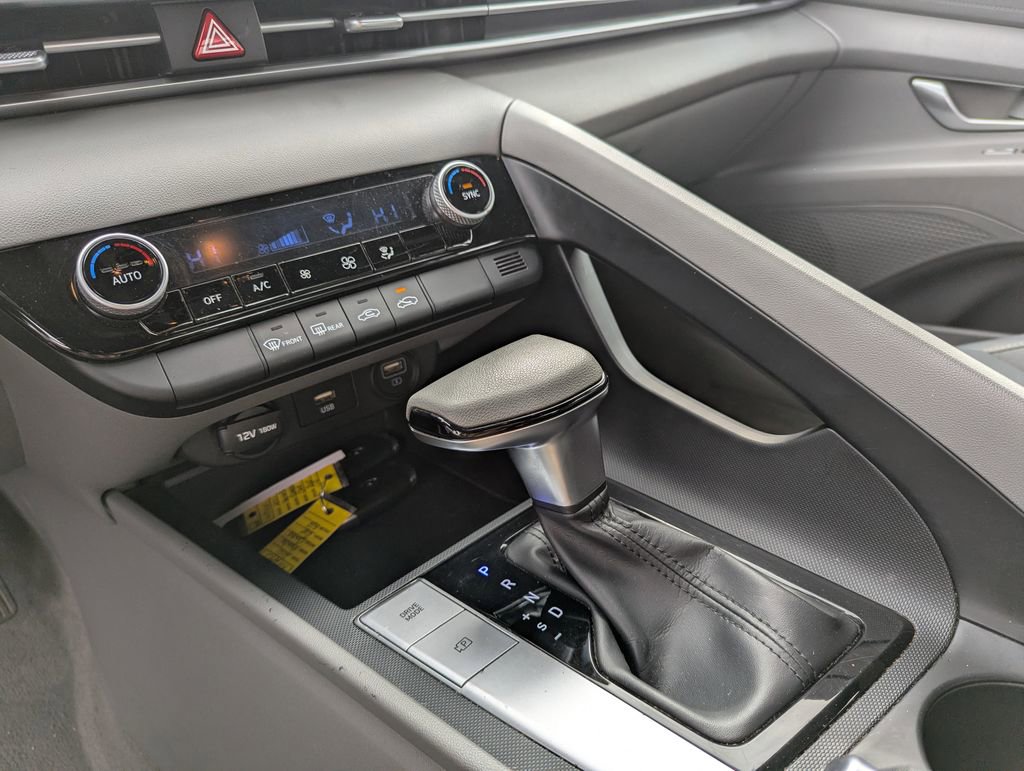 Used 2021 Hyundai Elantra SEL w/ Cargo Package image 20