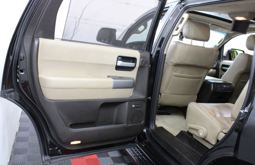 Used 2011 Toyota Sequoia Limited image 15