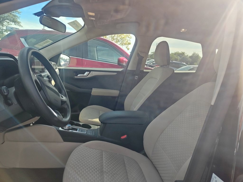 Used 2020 Ford Escape SE FWD image 6