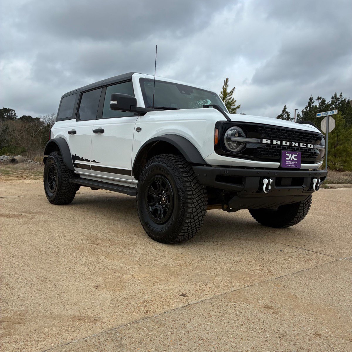 Used 2023 Ford Bronco Wildtrak AWD/4WD image 3