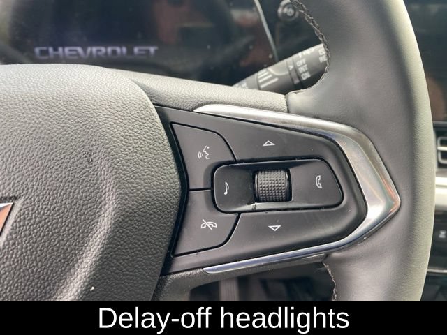 Used 2025 Chevrolet Trax LT w/ Driver Confidence Package FWD image 19