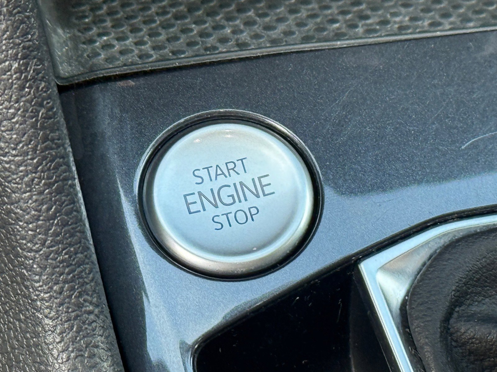 Used 2023 Volkswagen Tiguan S image 21