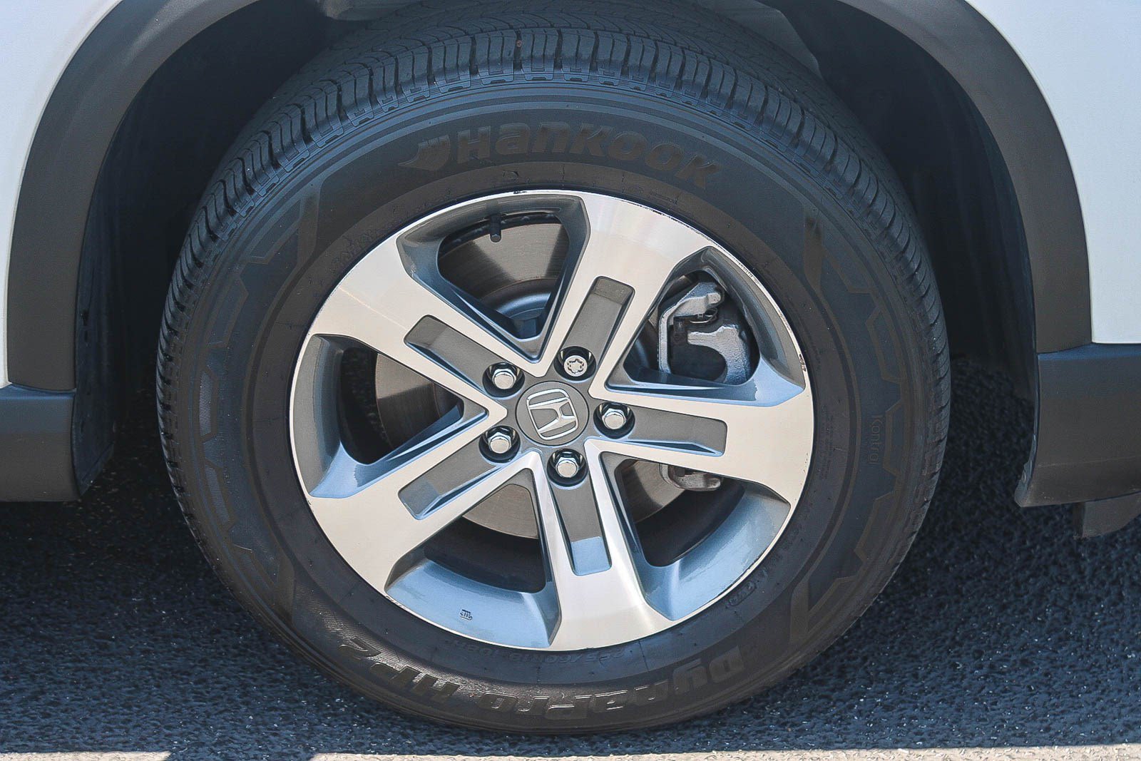 Used 2025 Honda Pilot EX-L image 11