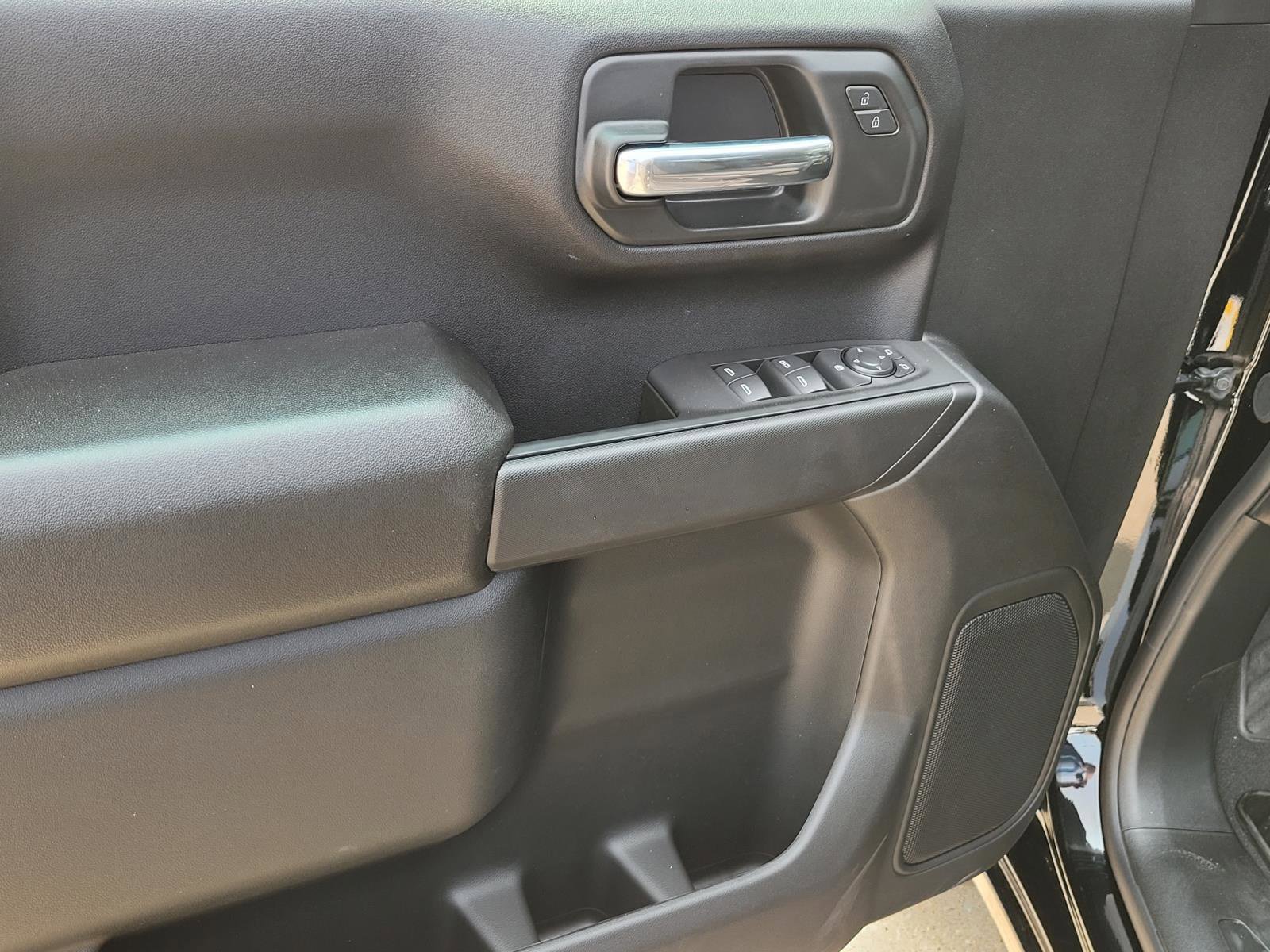 New 2026 Chevrolet Silverado 1500 Custom AWD/4WD image 12