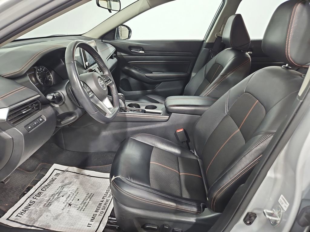 Used 2021 Nissan Altima 2.0 SR image 9