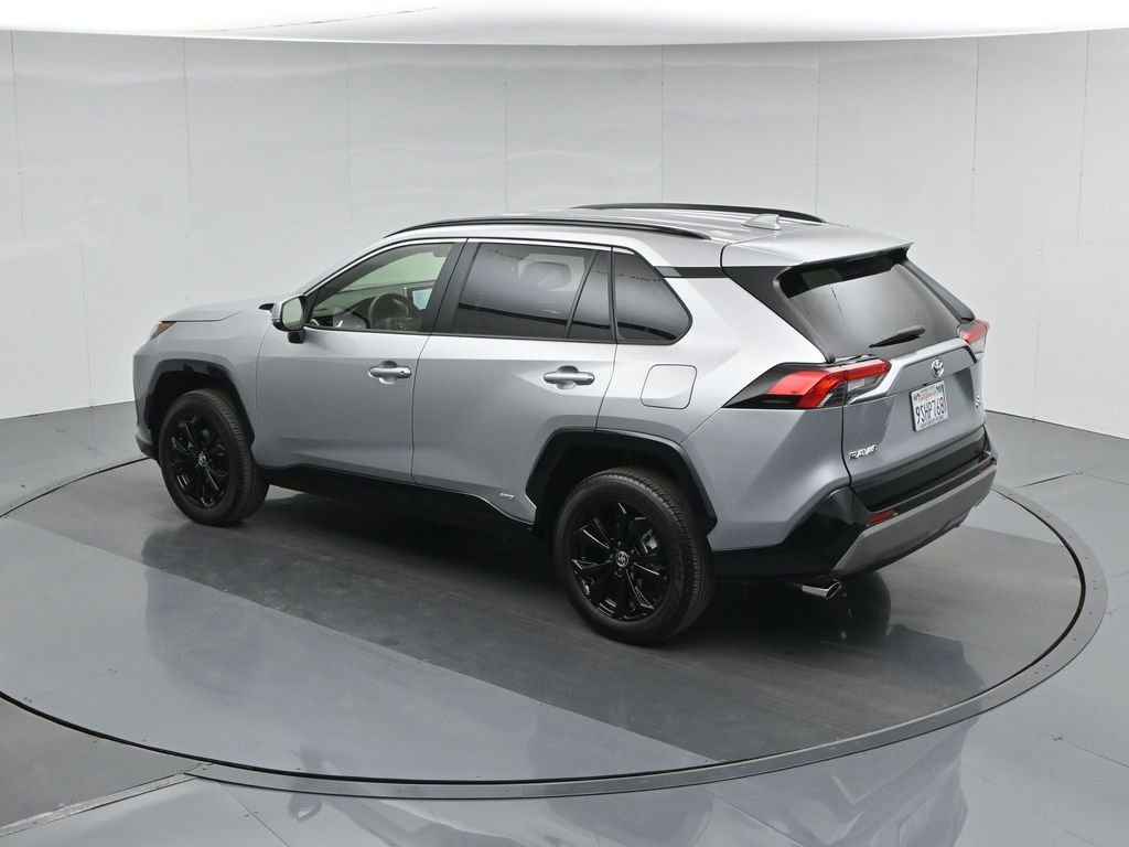 Used 2025 Toyota RAV4 SE AWD/4WD image 45