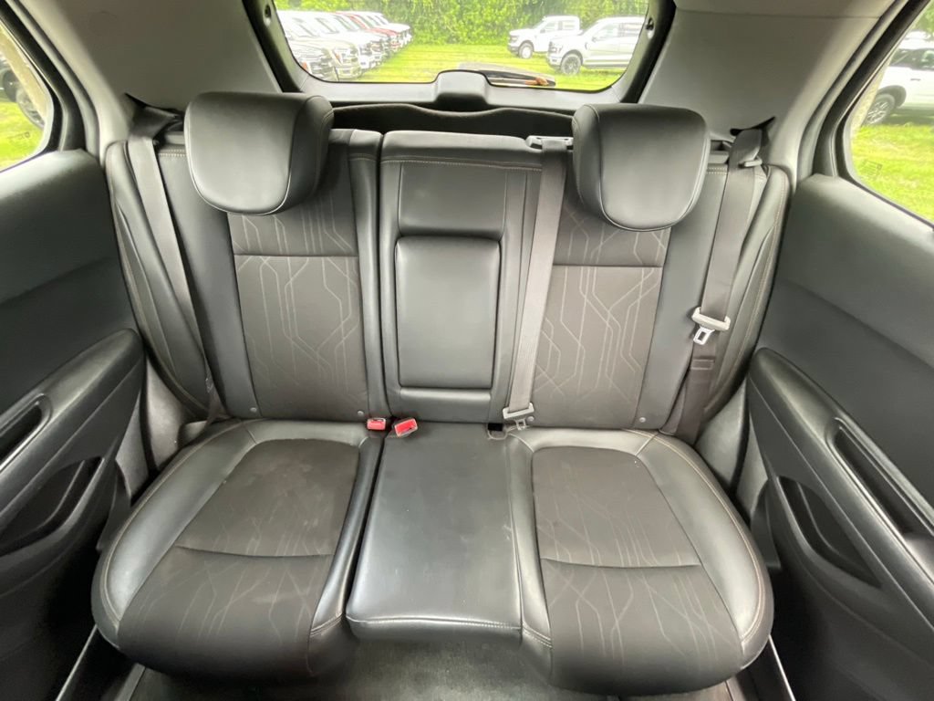 Used 2022 Chevrolet Trax LT AWD/4WD image 9