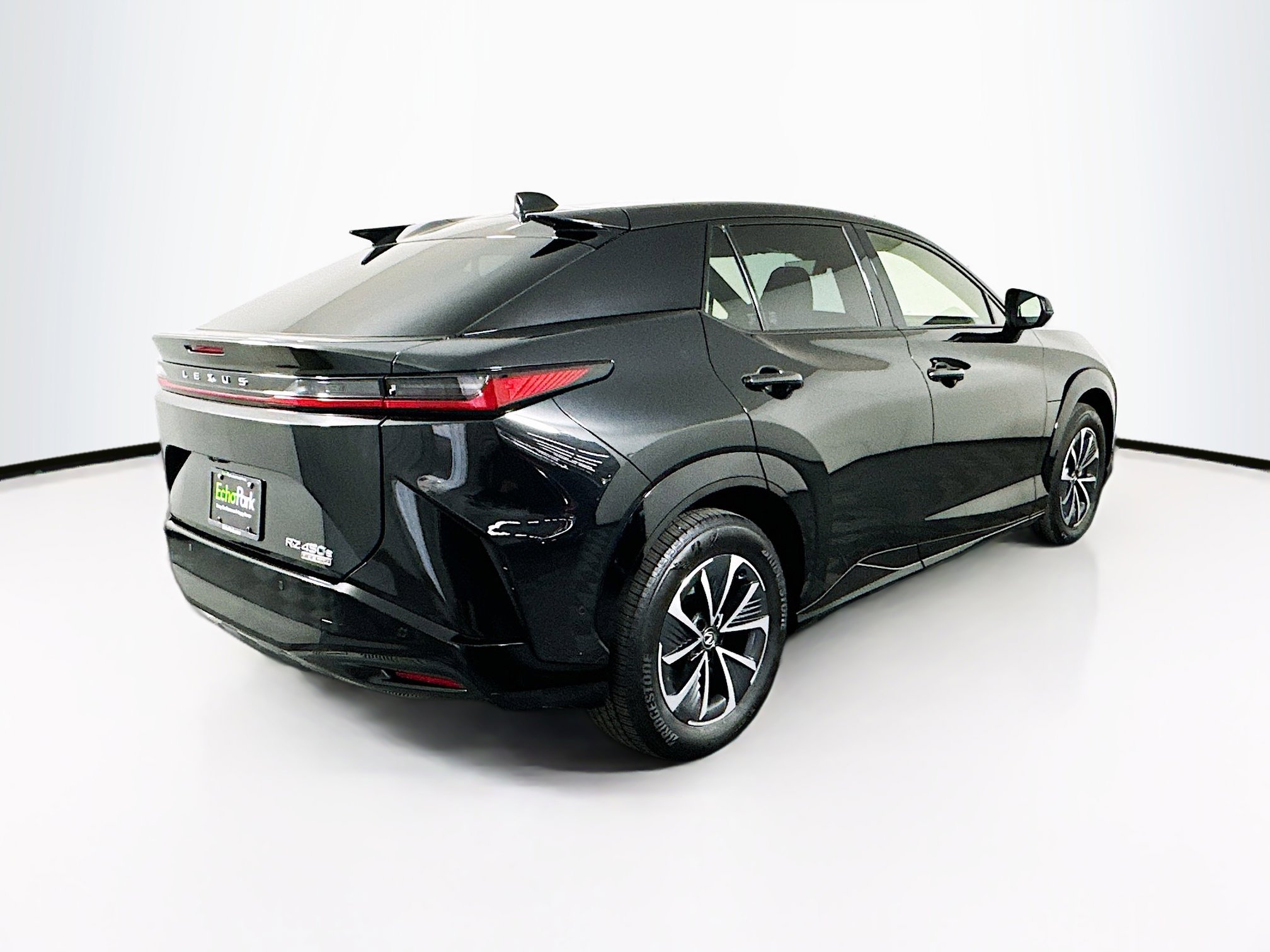 Used 2023 Lexus RZ 450e Premium w/ Technology Package AWD/4WD image 9