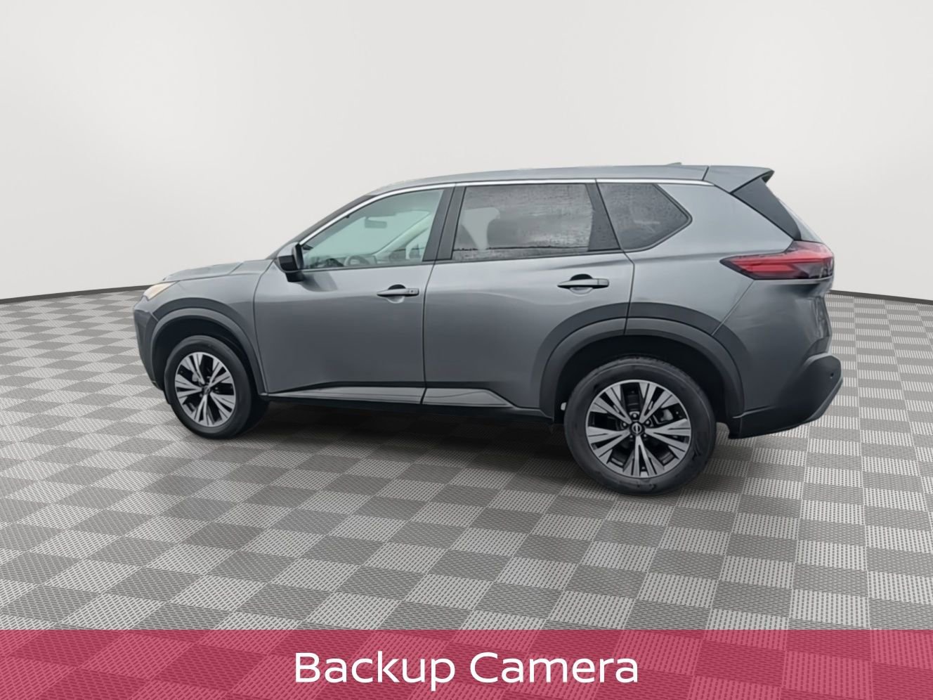 Used 2023 Nissan Rogue SV image 5