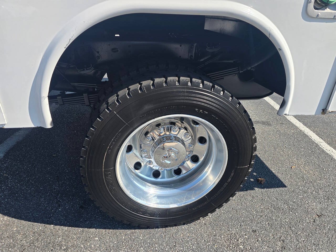 Used 2021 RAM 4500 SLT w/ Quick Order Package 2YG SLT AWD/4WD image 13