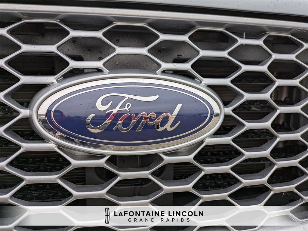 Used 2023 Ford Edge SEL w/ Convenience Package image 8