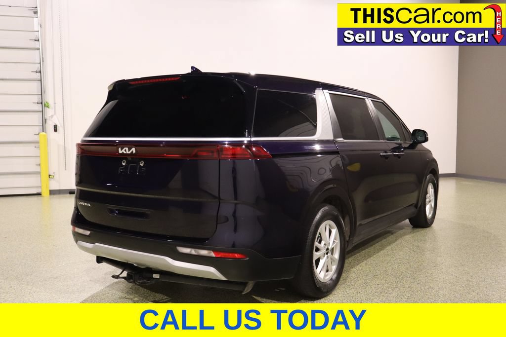 Used 2024 Kia Carnival LX FWD image 10