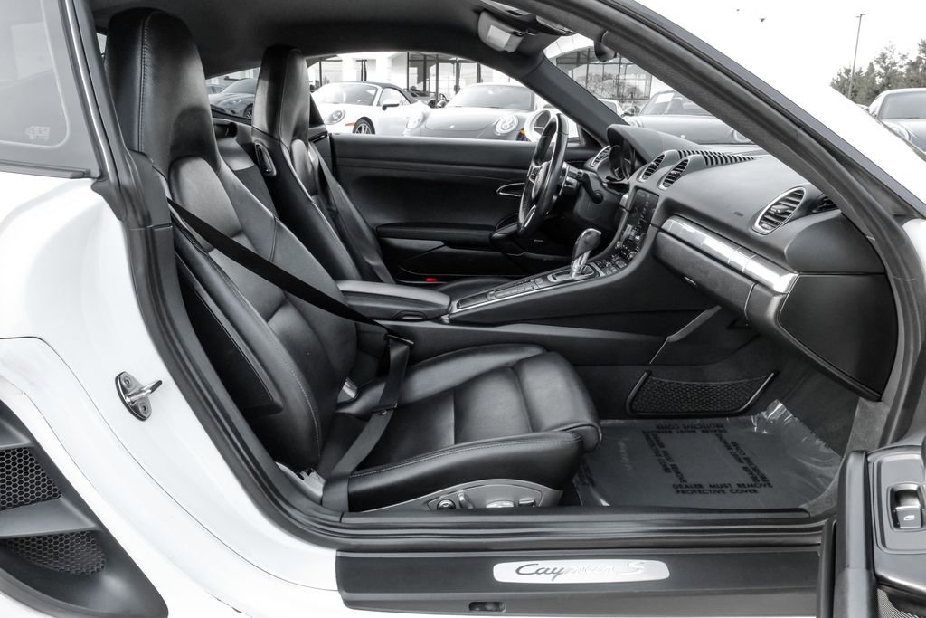 Used 2017 Porsche 718 Cayman S image 37