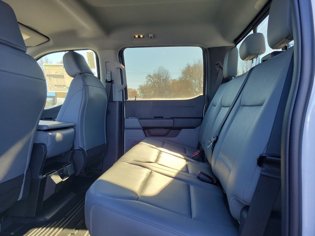 New 2026 Ford F250 XL w/ FX4 Off-Road Package image 16