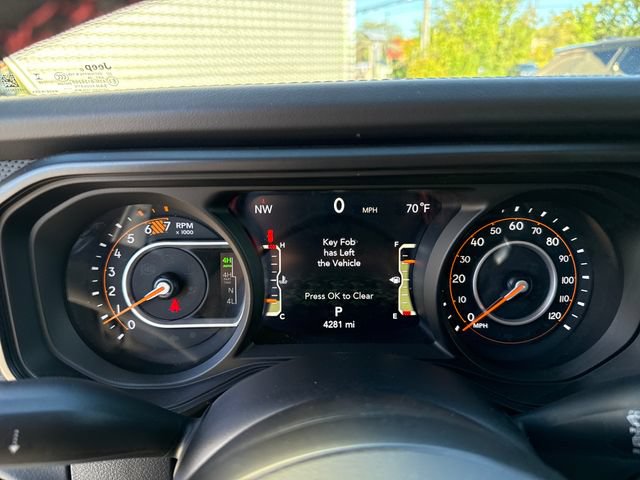 Used 2026 Jeep Wrangler Unlimited Rubicon 392 w/ Quick Order Package 27X Moab AWD/4WD image 18