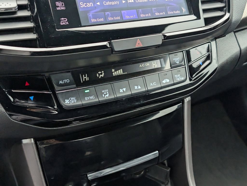 Used 2017 Honda Accord EX-L image 16