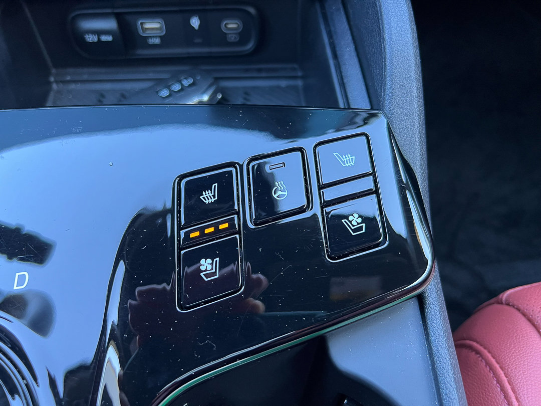 Used 2023 Kia Sportage SX Prestige image 27