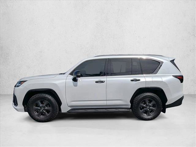 Used 2025 Lexus LX 700h Overtrail w/ Accessory Package (Z1) AWD/4WD image 9