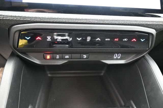 New 2026 Jeep Cherokee Laredo AWD/4WD image 25