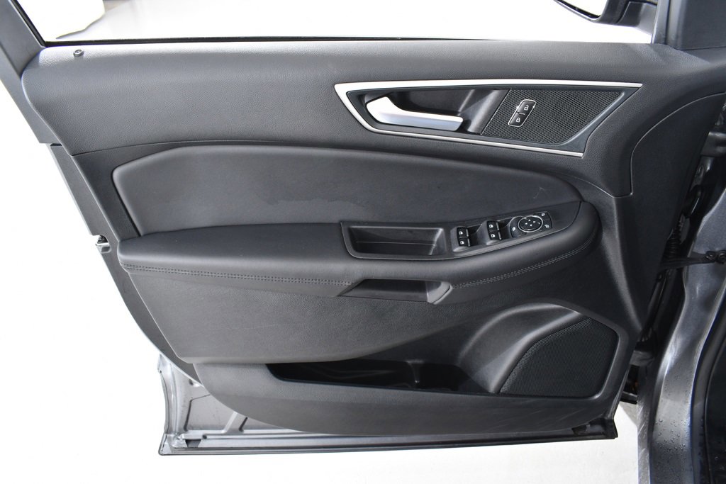 Used 2024 Ford Edge SEL w/ Convenience Package image 25