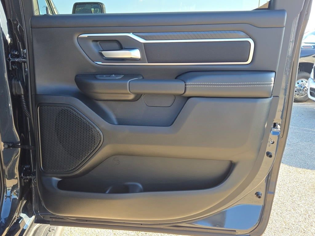 New 2026 RAM 1500 Big Horn AWD/4WD image 13