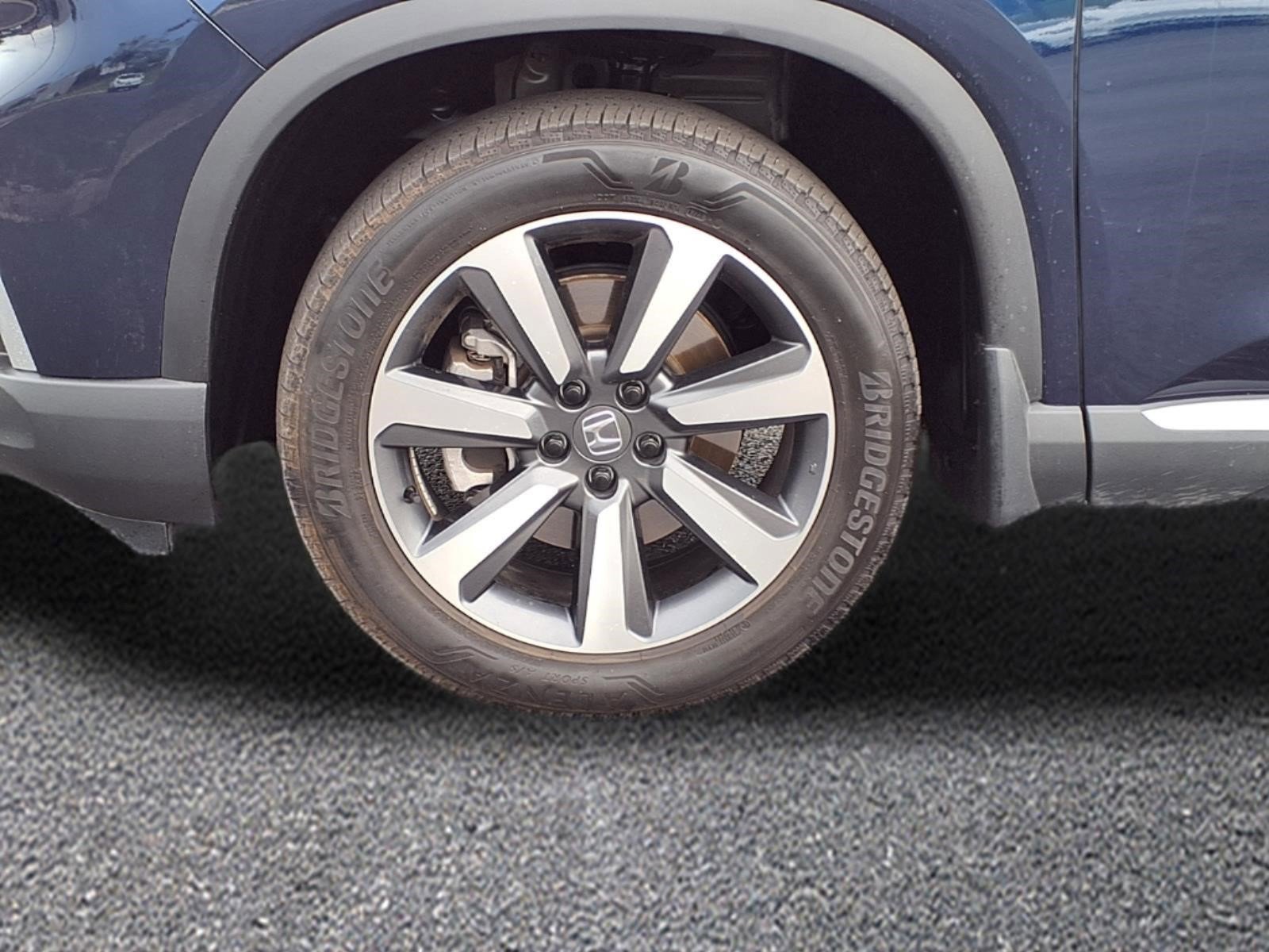 Used 2023 Honda Pilot Touring image 13