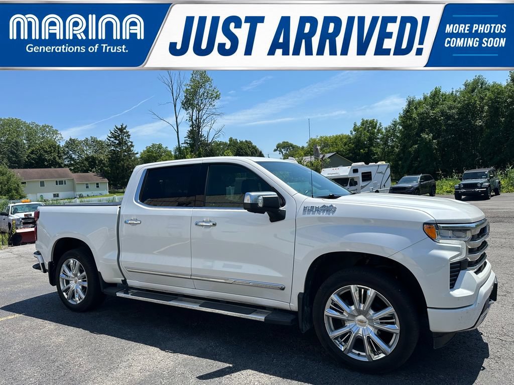 Used 2023 Chevrolet Silverado 1500 High Country w/ Technology Package AWD/4WD image 1
