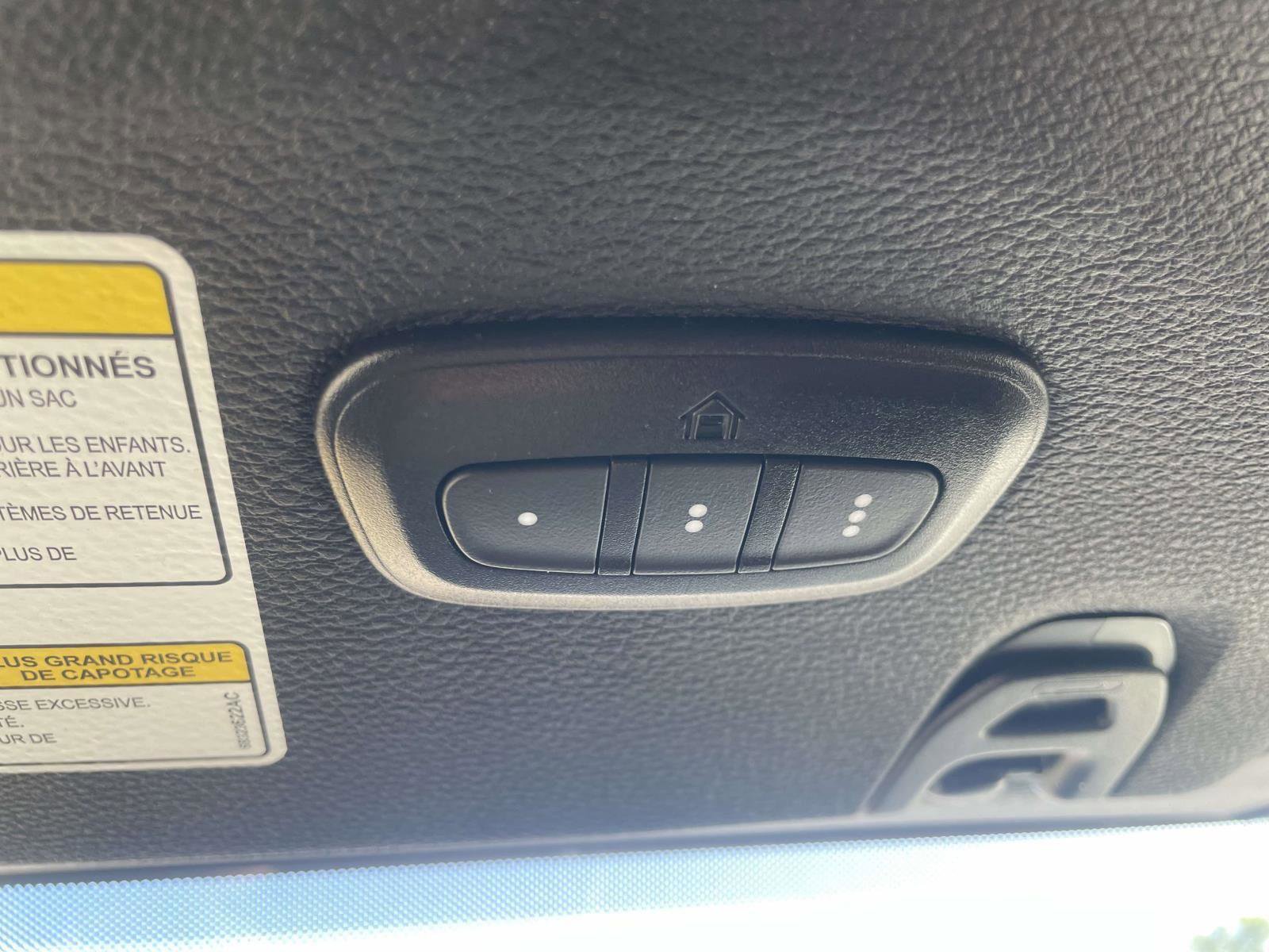 Used 2023 Jeep Gladiator Sport AWD/4WD image 36