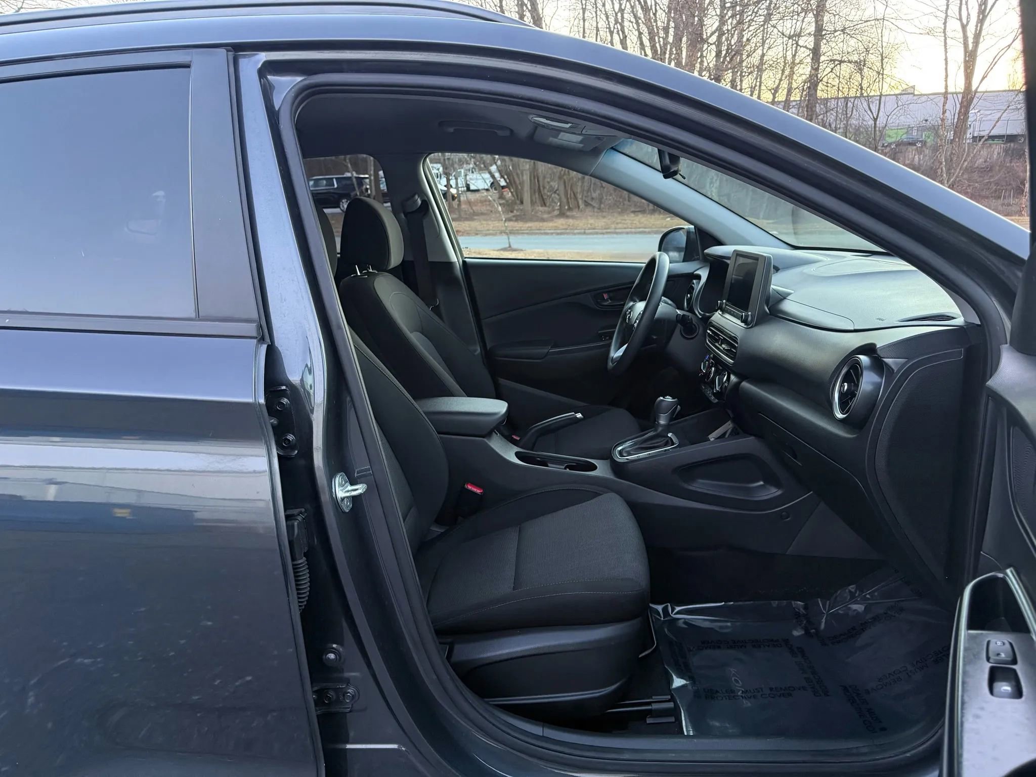 Used 2022 Hyundai Kona SEL image 22