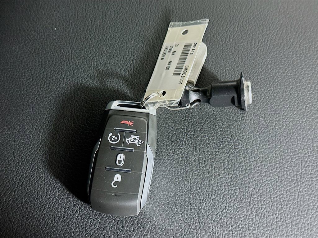 New 2026 RAM 1500 Big Horn AWD/4WD image 19