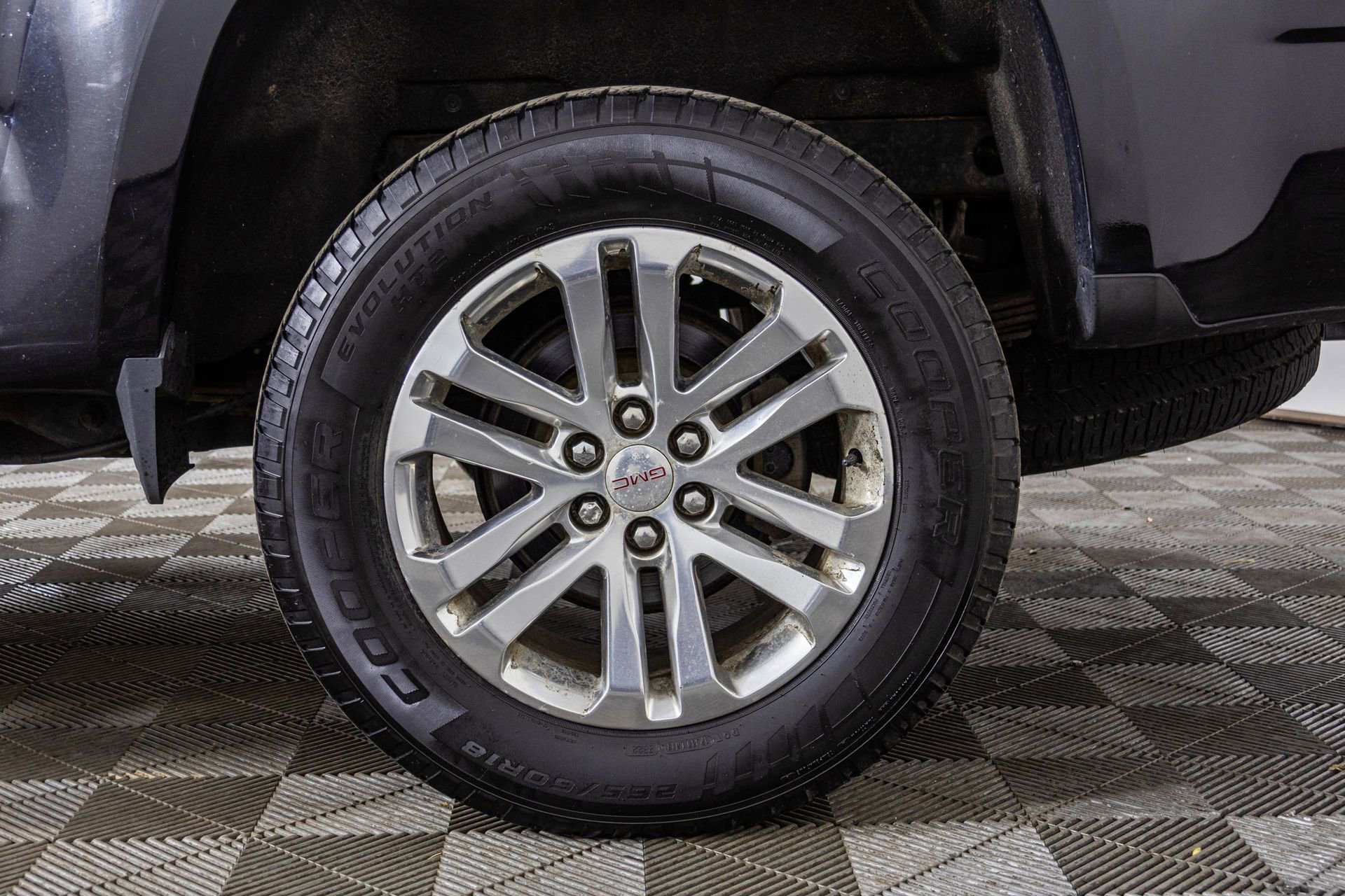 Used 2016 GMC Canyon SLT w/ Driver Alert Package image 50