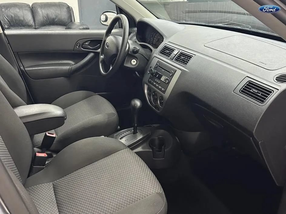 Used 2007 Ford Focus S FWD image 24