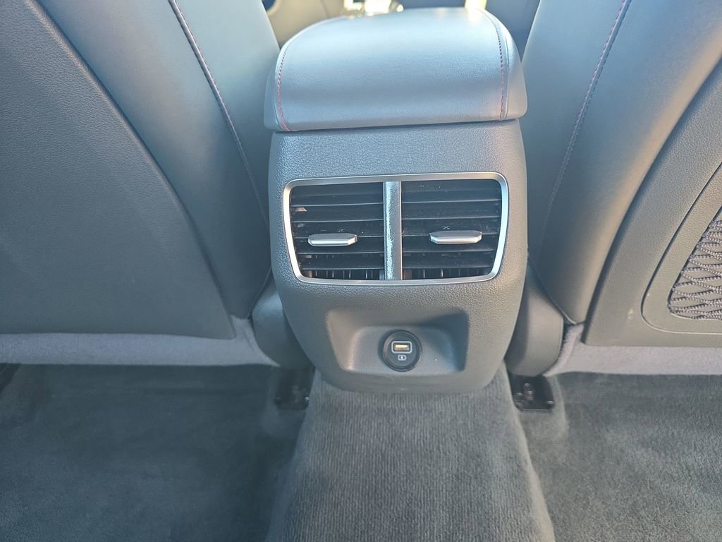 Used 2022 Hyundai Sonata SEL Plus w/ Preferred Accessory Package image 16