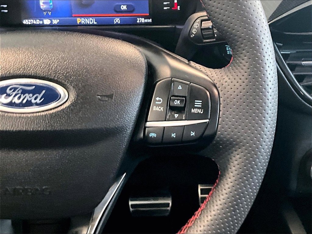 Used 2023 Ford Escape ST-Line image 24