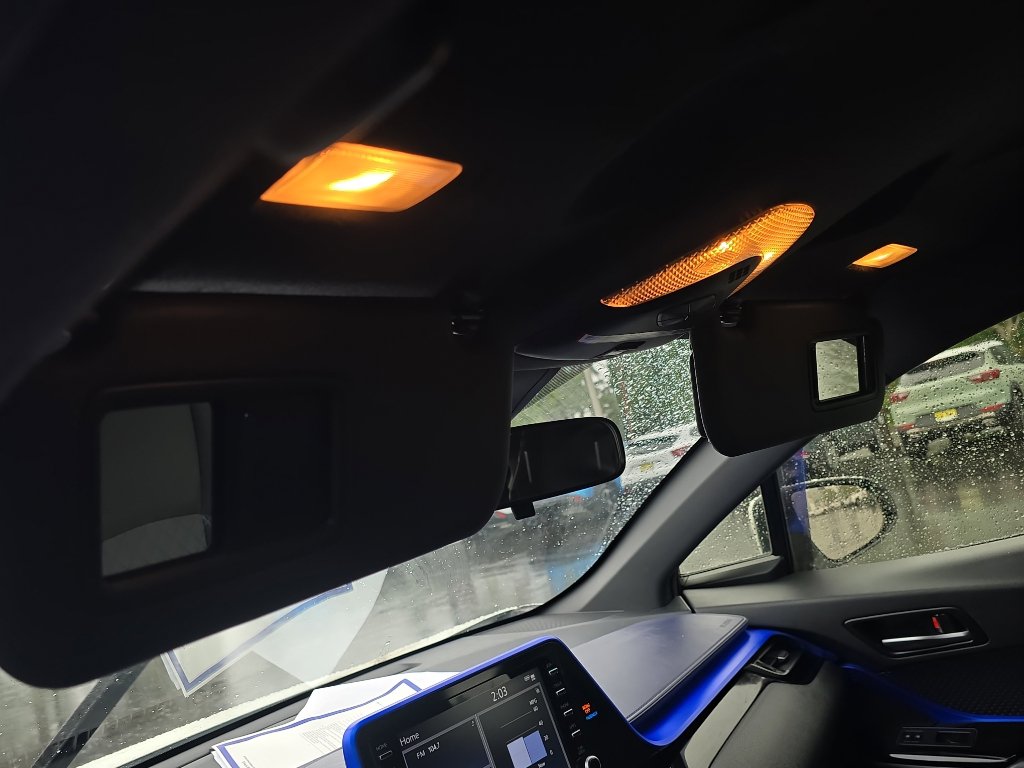 Used 2020 Toyota C-HR XLE image 12