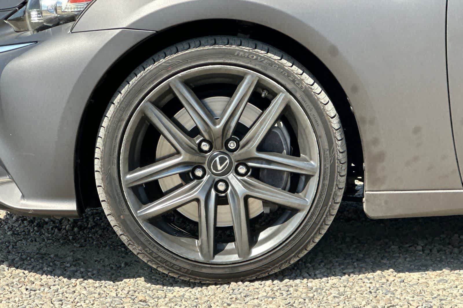 Used 2015 Lexus IS 350 w/ F-Sport Package RWD image 36