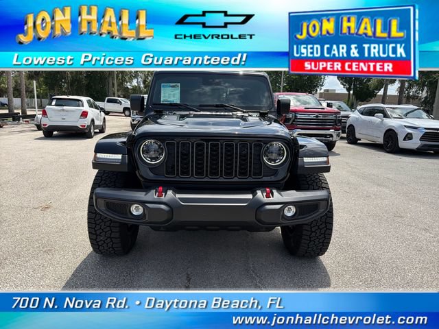 Used 2025 Jeep Gladiator Rubicon w/ Convenience Group AWD/4WD image 17