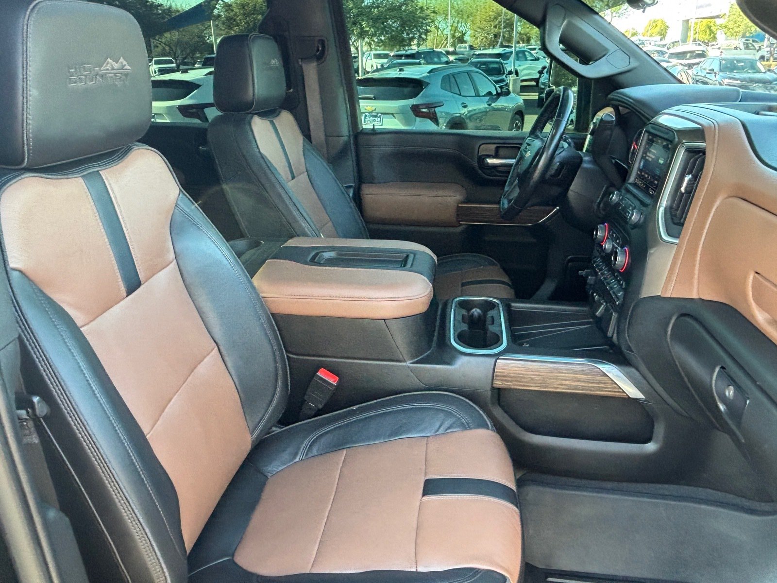 Used 2022 Chevrolet Silverado 2500 High Country w/ Z71 Off-Road Package AWD/4WD image 33